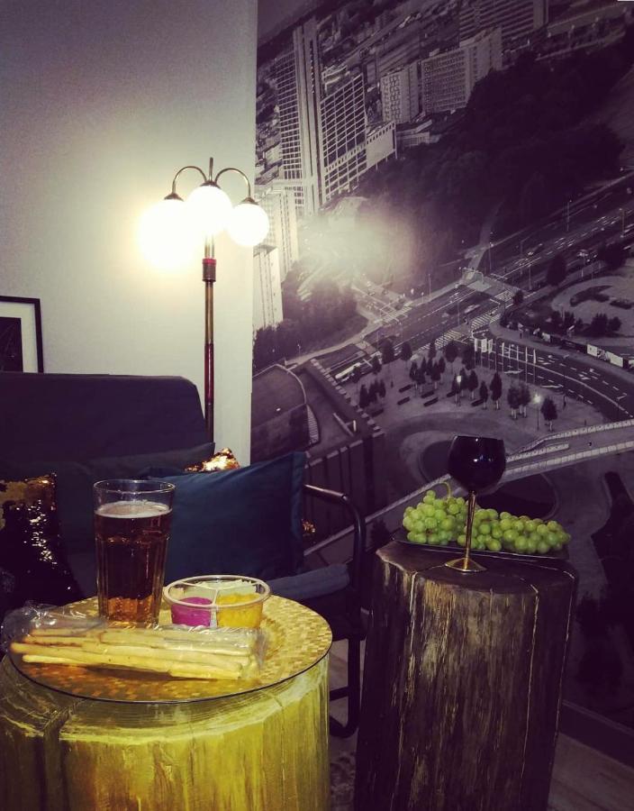 קטוביץ Apartament Czarne Zloto מראה חיצוני תמונה